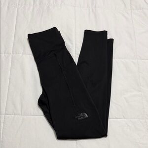 The North Face Jet Black Active Leggings